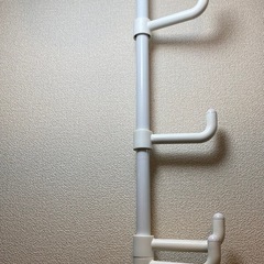 ニトリ　ワンタッチ式 突っ張りポールハンガー