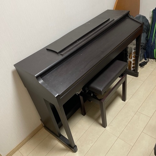 電子ピアノ