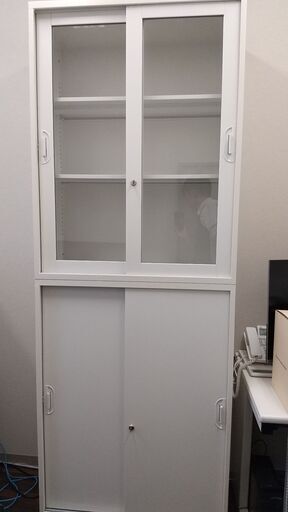 オフィスキャビネット、オフィス棚