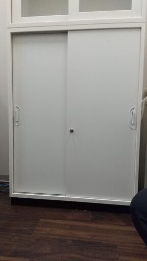 オフィスキャビネット、オフィス棚