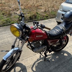 スズキGn125h
