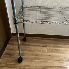 スチールラックの画像