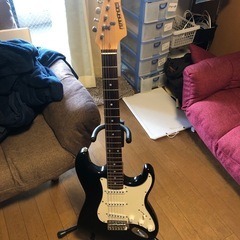 FERNANDES エレキギター シールド、ストラップ付【今日、...