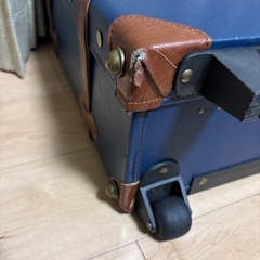 ネイビー　キャリーケース　トランクケース　スーツケースの画像