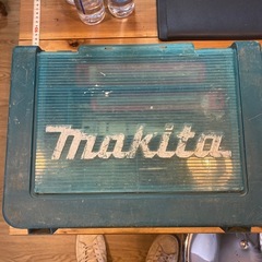 マキタ　ハンマードリル18mm