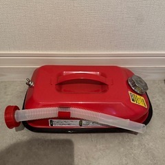 (受け渡し者決まりました)
ガソリン携行缶の画像
