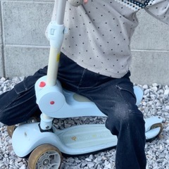 キックスケーター　水色　三輪の画像