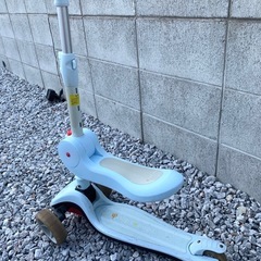 キックスケーター　水色　三輪の画像