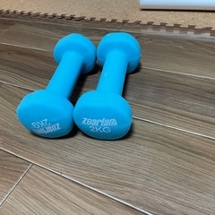 ダンベル、傘立て、バスケット