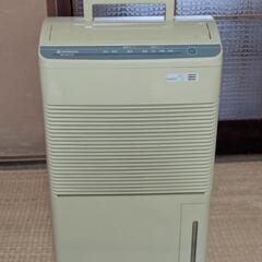 4月末迄　完動品　日立除湿機　RD-501LD