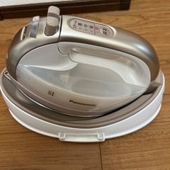 パナソニック コードレススチームアイロン　
Wヘッドアイロン NI-WL707-Cの画像