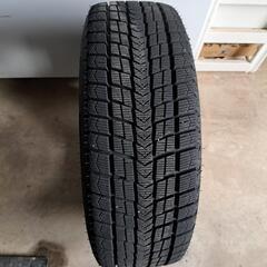 新品で購入３ヶ月使用　17インチスタットレスタイヤホイール４本セットの画像
