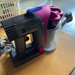 ダイソン/Dyson 掃除機　充電器、本体の画像