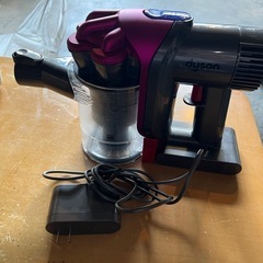 ダイソン/Dyson 掃除機　充電器、本体の画像