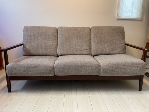 値下げ】ニトリ3人用布張りソファ(マイスBE/MBR) (SATO.S) 馬込 値下げ】ニトリ3人用布張りソファ(マイスBE/MBR) (SATO.S) 馬込