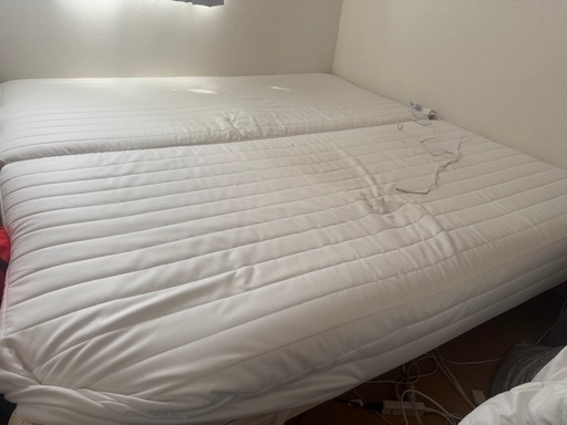 無印シングルベッド２つ