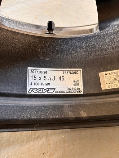 美品　レイズ　TE37 SONIC