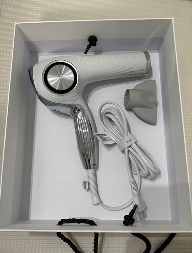 【最終値下げ】ReFaリファビューテック ドライヤープロ