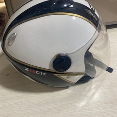 ヘルメットの画像