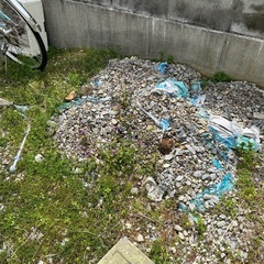 砂利と砂貰ってください
の画像