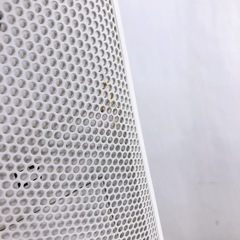 【売約済】スリーアップ 人感センサー付スリムタワーヒーター 暖房器具 首振り機能 2017年製 CHT-1635の画像