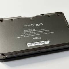 ニンテンドー3DS (CTR-001) おまけソフト付き！の画像