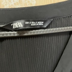 ZARA シアーブラウス　カーディガンの画像