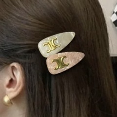 セリーヌ新品ヘアピンセットの画像