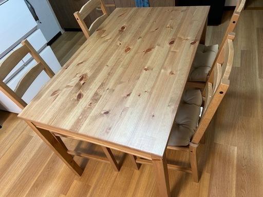 IKEAダイニングセットクッション付き
