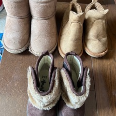 子供用ブーツ3点の画像