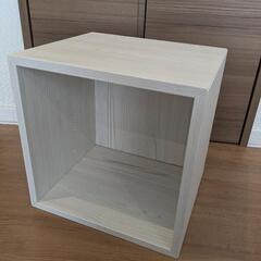 IKEA　壁面収納BOX