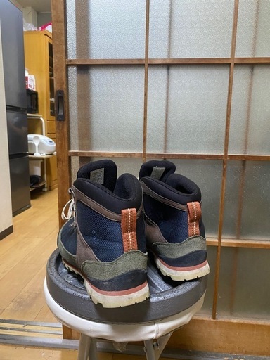 COLUMBIA ハイキング