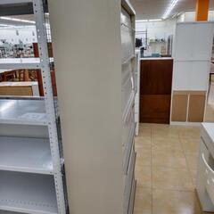 ★ジモティ割あり★ KOKUYO フラップ扉書庫 クリーム H178×D39×W100 クリーニング済み OJ8723の画像