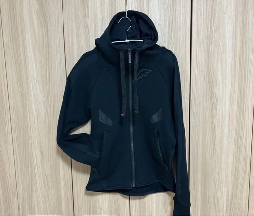 クシタニ　レブロフーディ　Sサイズ