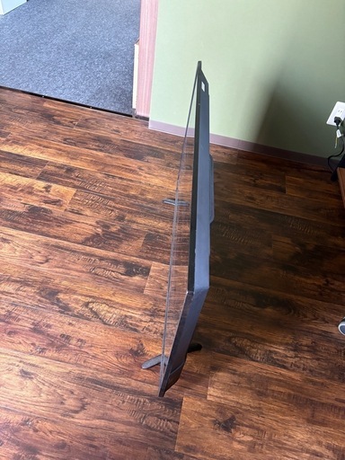 薄型テレビ　43インチ