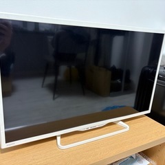 液晶カラーテレビ
