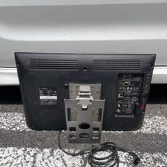 液晶テレビ シャープ アクオス 壁掛けスタンド付属 22インチの画像