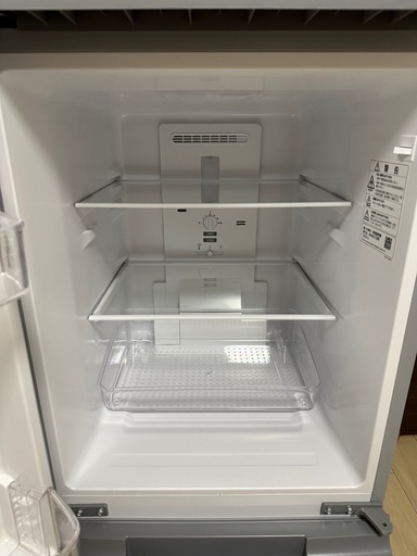 シャープ製　冷蔵庫　152L