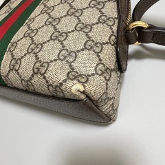 GUCCI ショルダーバッグの画像