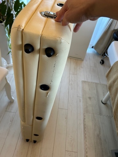 エステ折りたたみベット 折りたたみ マッサージベッド 軽量 (アルミ?有