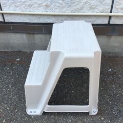 JM19703S)★大特価★踏台/脚立 幅：約40cm 高さ：約45cm 奥行：約40cm 中古品【取りに来られる方限定】の画像