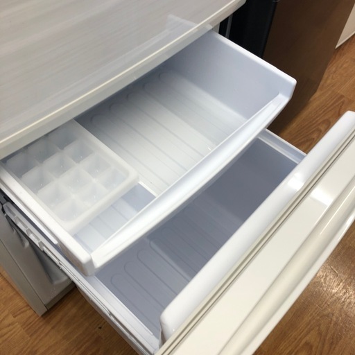 【半年間保証付き】SHARP 2ドア冷蔵庫お売りします！！