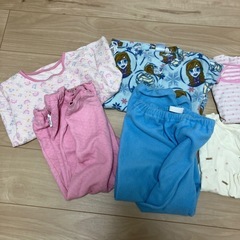 110㎝パジャマと半袖肌着セットの画像