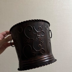 インテリア　花飾り　部屋　模様替え　おしゃれの画像