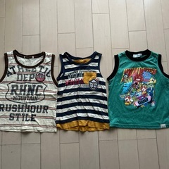 美品　110センチ　タンクトップ3枚セット