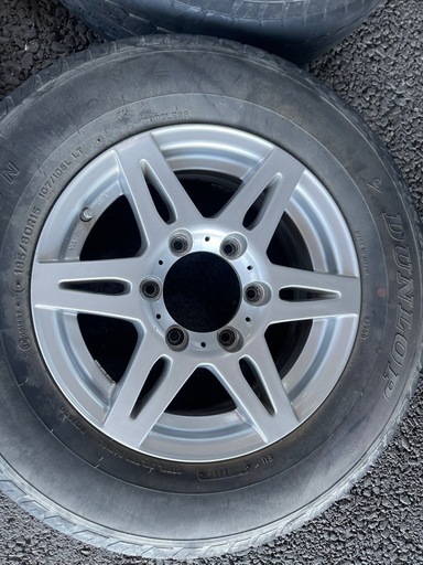 ハイエース 新車外し 純正アルミホイール&タイヤセット 送料込み
