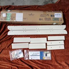 558fk 【未使用品・開封品】白井産業 スリッパラック 幅28cm 高さ88cm ホワイト 白木目 ガルバートンシリーズ専用 4足収納 玄関収納

の画像