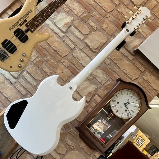 Epiphone SG Alpine White ほぼ未使用中古品！