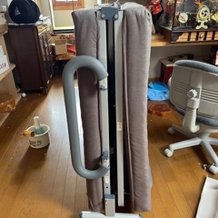 折りたたみベッド