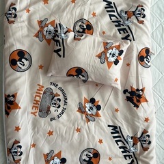 新品未使用　ディズニー掛け布団と枕